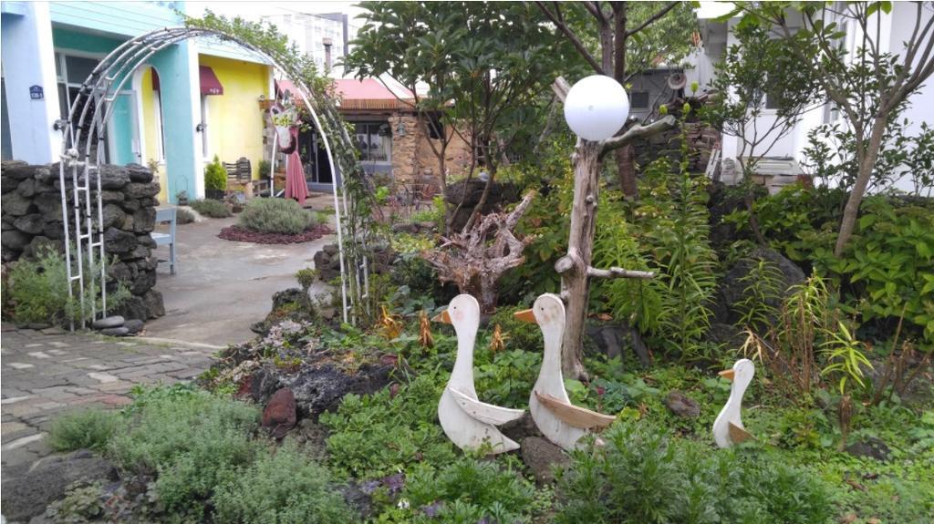 Jaun Guesthouse Согвипхо Экстерьер фото